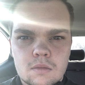 Meet your Posher, Dominic